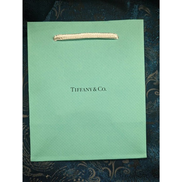Tiffany & Co. Gift Bag Lot Of 3 - Picture 10 of 11